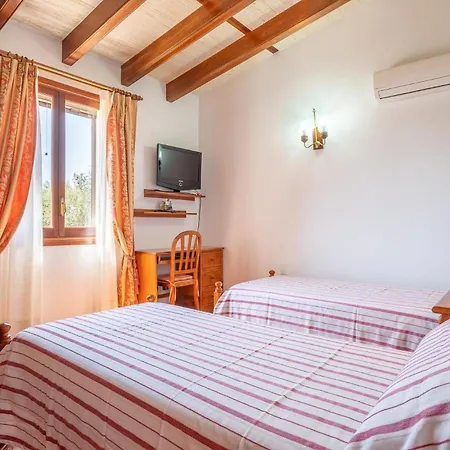 Holiday home Mit Privatpool Fuer 6 Personen Ca 295 Qm In Son Negre, Mallorca Suedostkueste Von Mallorca Felanitx