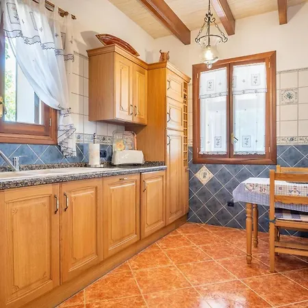 Mit Privatpool Fuer 6 Personen Ca 295 Qm In Son Negre, Mallorca Suedostkueste Von Mallorca *
