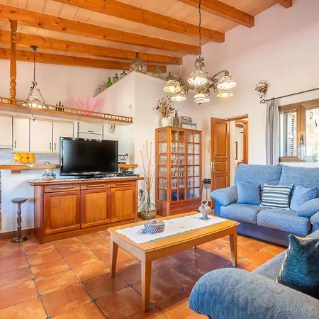 Mit Privatpool Fuer 6 Personen Ca 295 Qm In Son Negre, Mallorca Suedostkueste Von Mallorca Holiday home